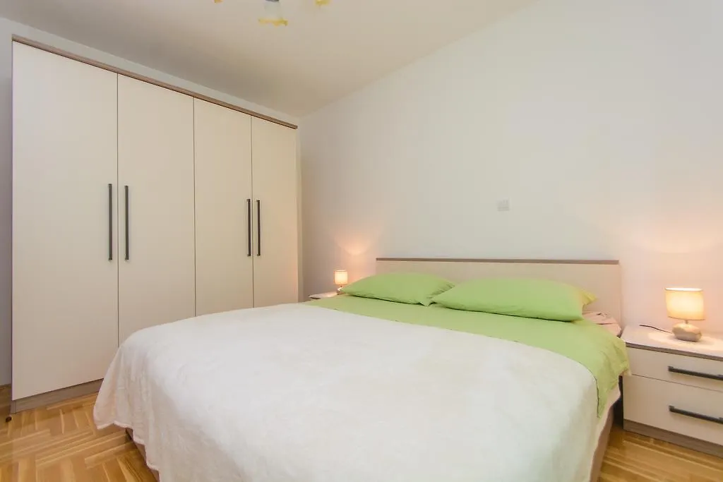 Apartment Meri Trogir Croatia